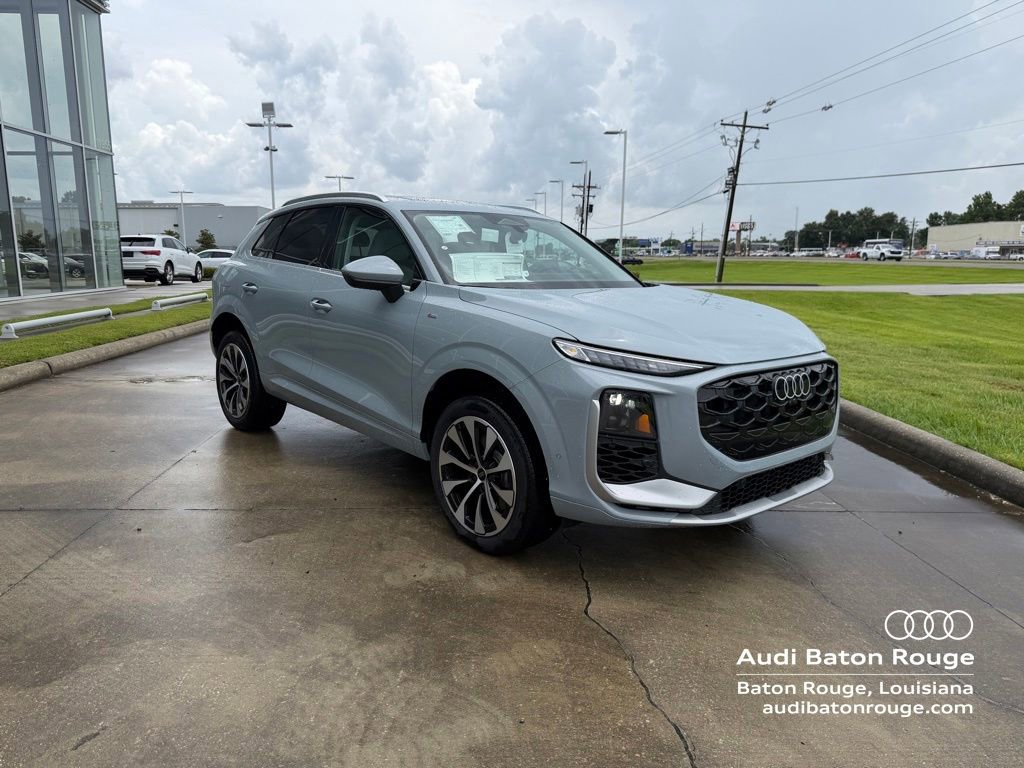 New 2026 Audi Q3 quattro 2.0T AWD/4WD image 5