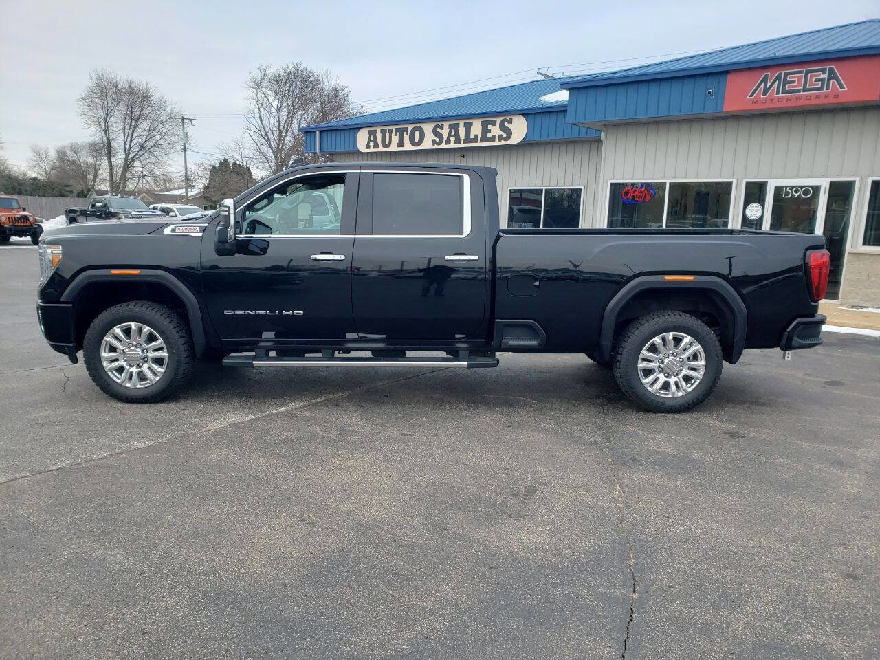 Used 2020 GMC Sierra 2500 Denali w/ Gooseneck/5TH Wheel Package image 18