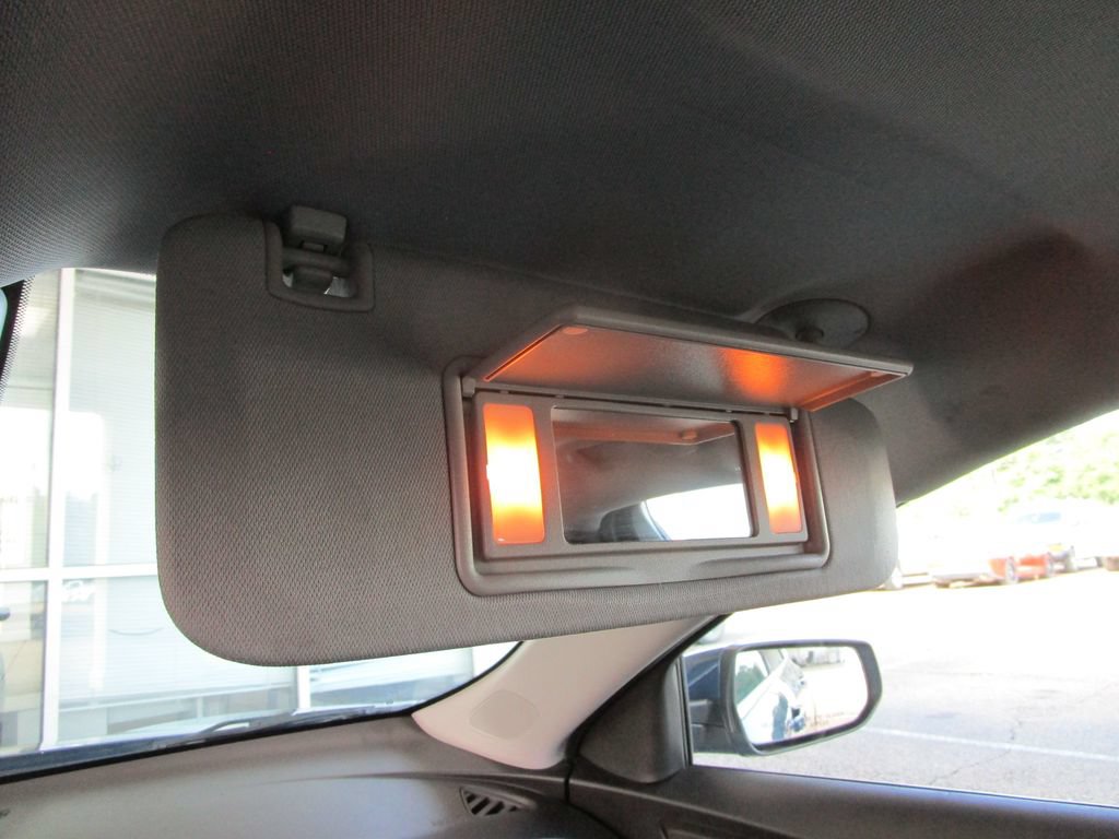 Used 2024 Chevrolet Malibu LT FWD image 36