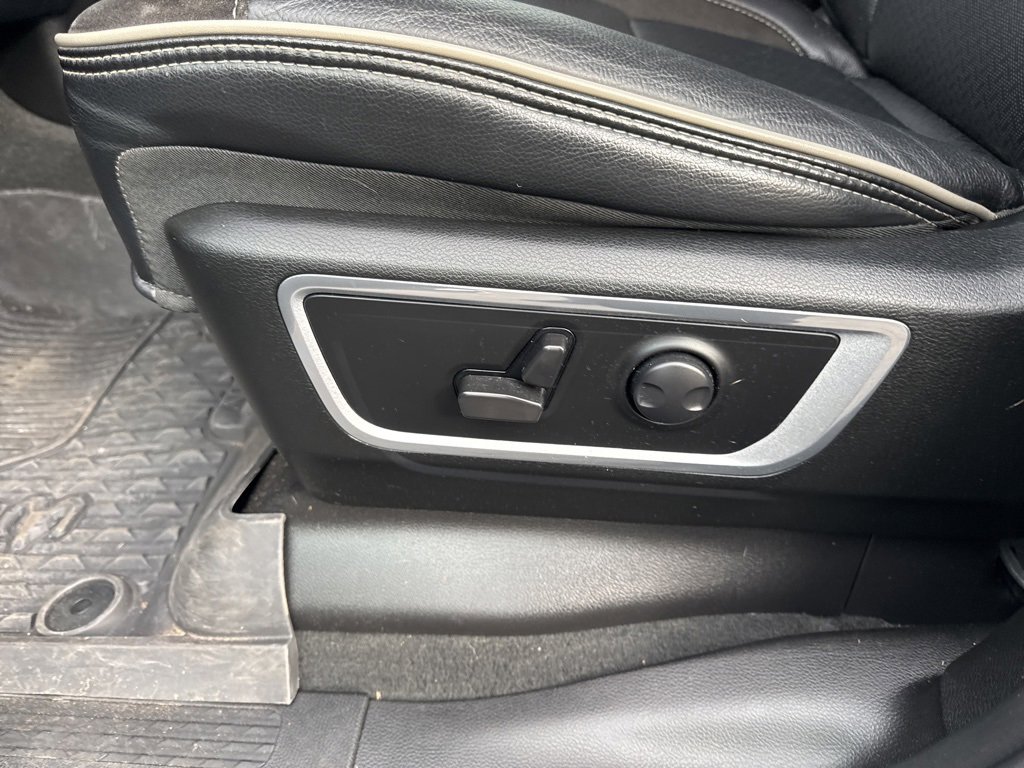 Used 2023 RAM 1500 Laramie image 16