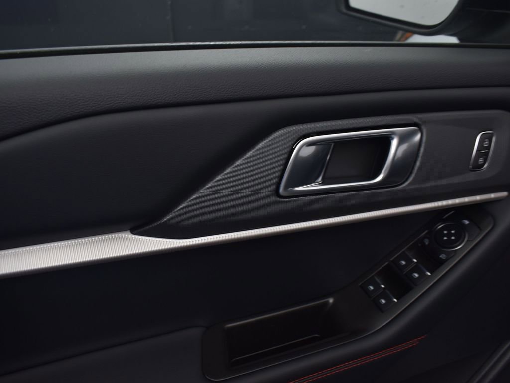 New 2026 Ford Explorer ST-Line image 11
