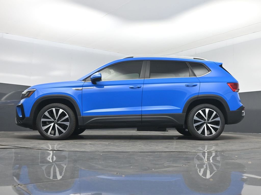 Used 2022 Volkswagen Taos SE FWD image 15