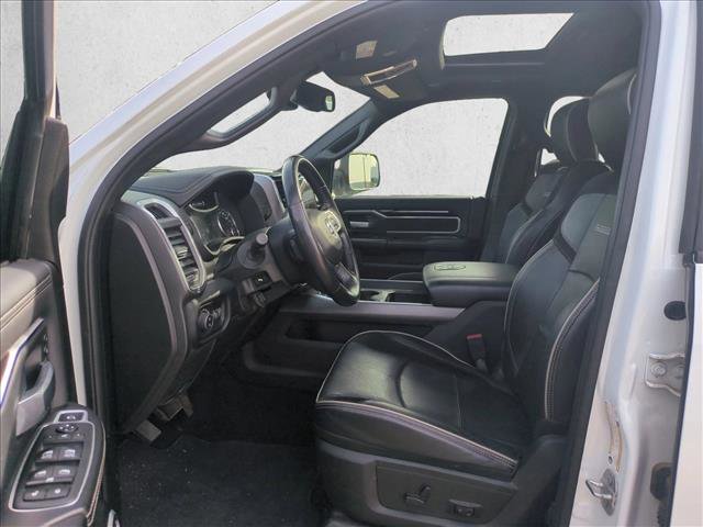 Used 2020 RAM 2500 Laramie w/ Night Edition image 15