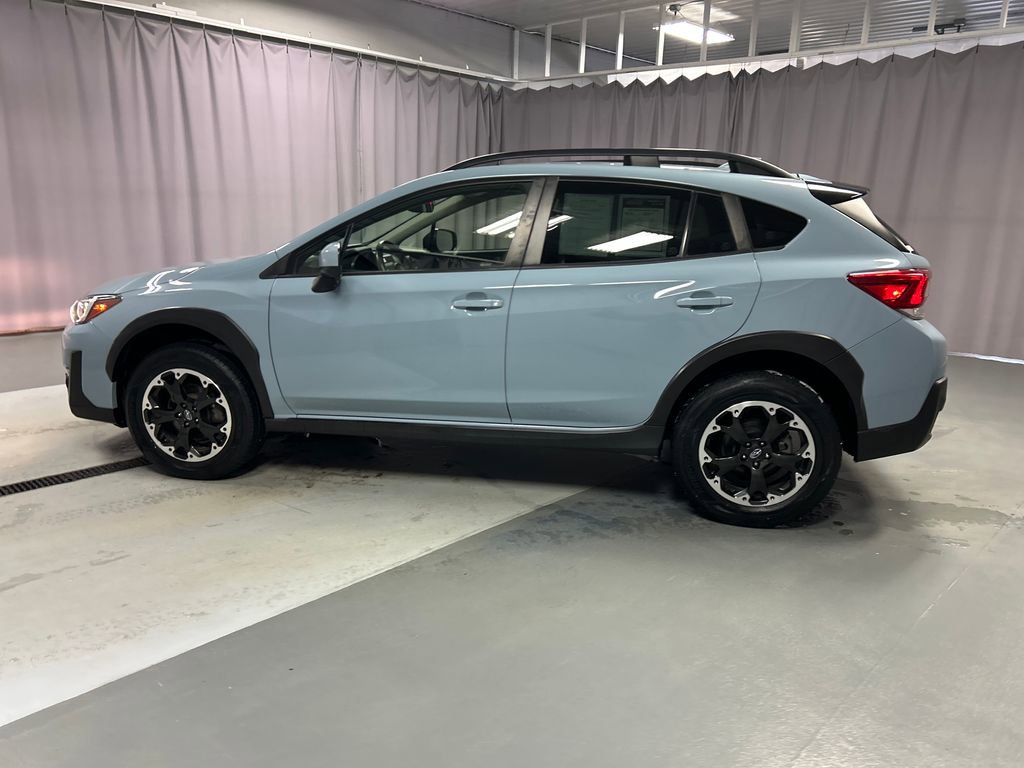 Used 2021 Subaru Crosstrek 2.0i Premium image 4