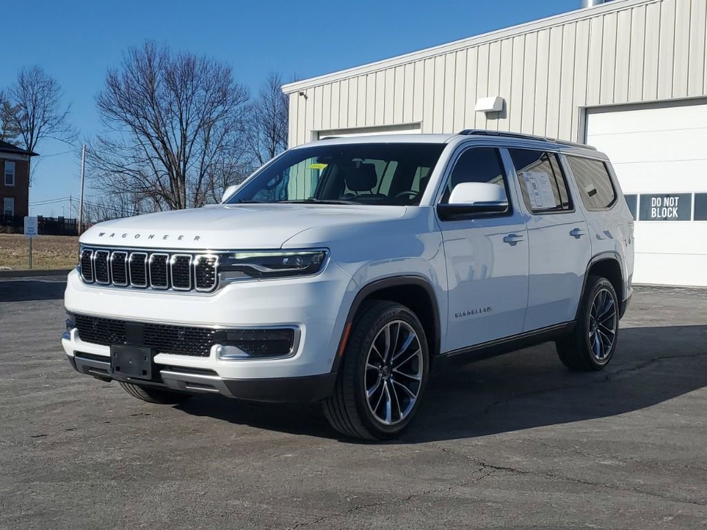 Used 2022 Jeep Wagoneer Series III w/ Premium Group I image 3