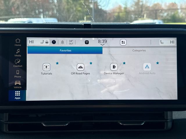 Used 2025 Jeep Wrangler Sport S image 31