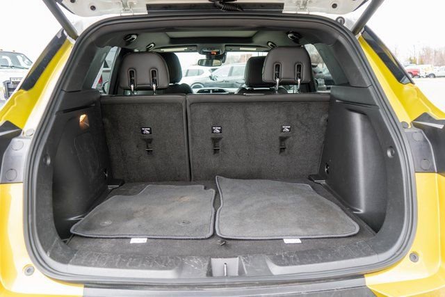 Used 2023 Chevrolet TrailBlazer ACTIV w/ Sun and Liftgate Package FWD image 10