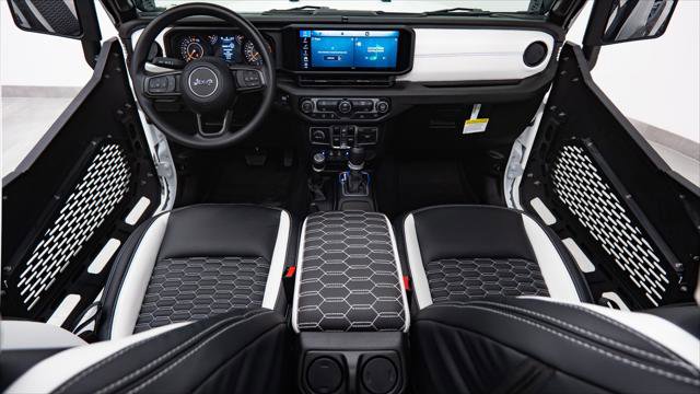 Used 2026 Jeep Gladiator Sport image 2