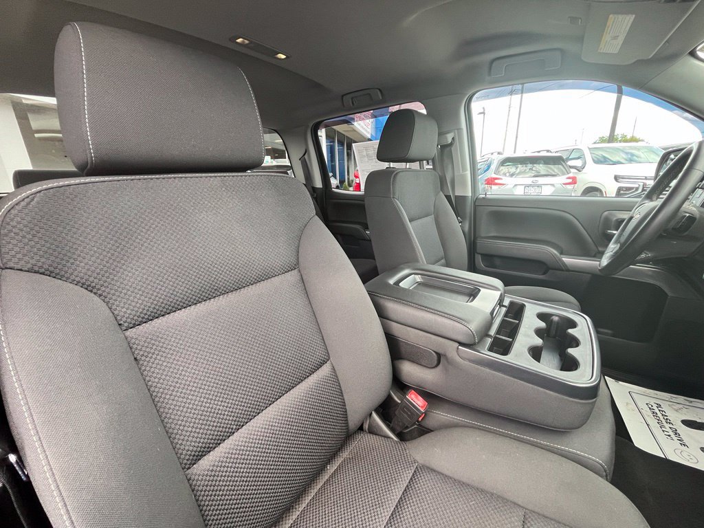 Used 2018 Chevrolet Silverado 1500 LT w/ Trailering Package AWD/4WD image 16