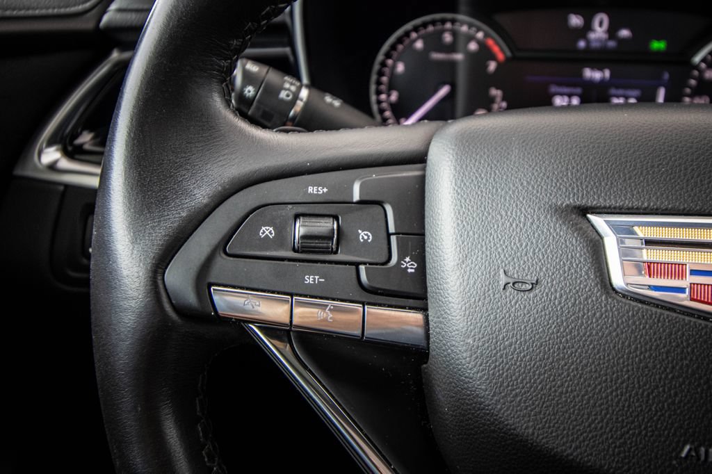 Used 2023 Cadillac XT6 Luxury FWD image 35