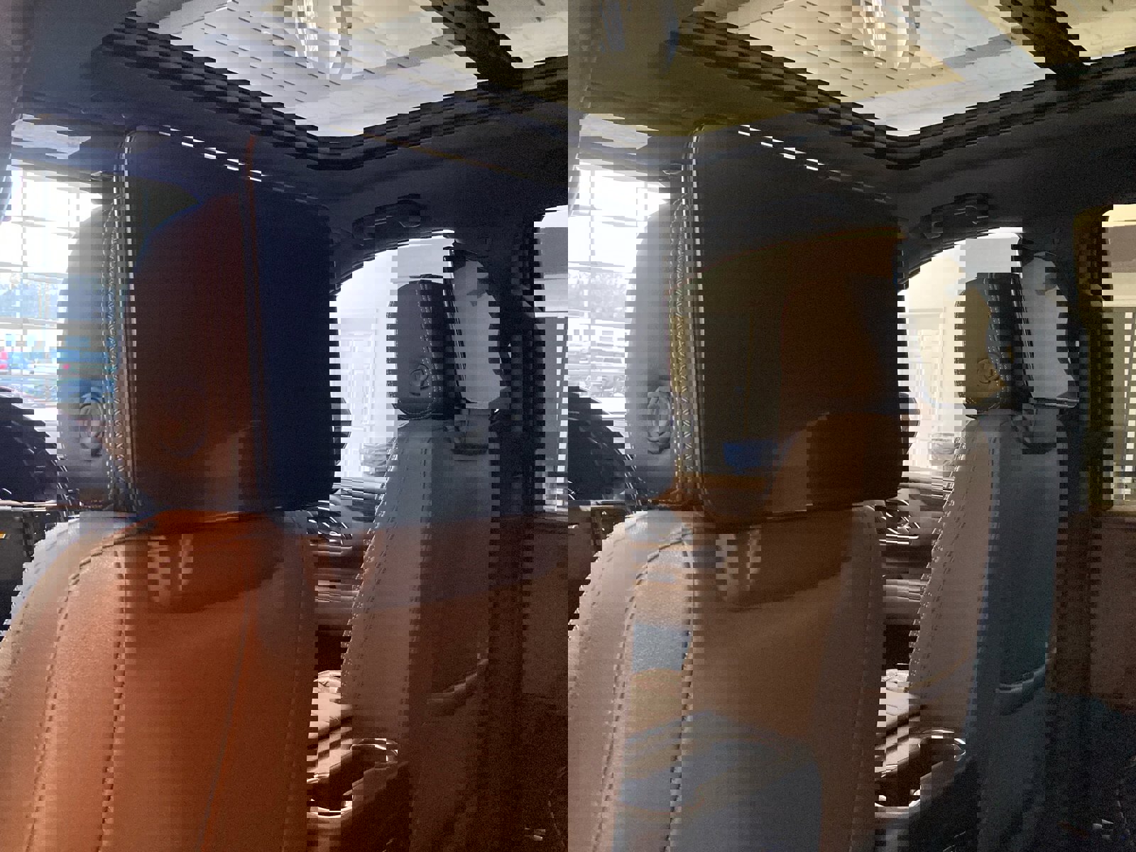 Used 2021 Chevrolet Tahoe High Country image 9