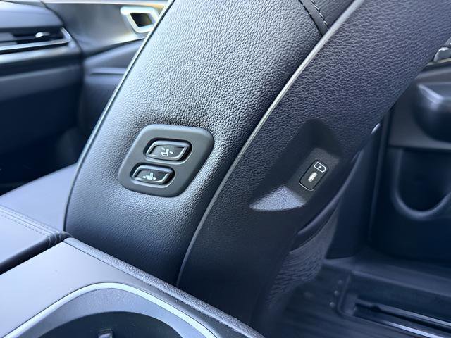 Used 2026 Kia Carnival SX Prestige image 25