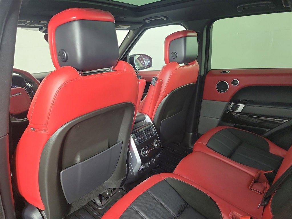 Used 2020 Land Rover Range Rover Sport HST image 11