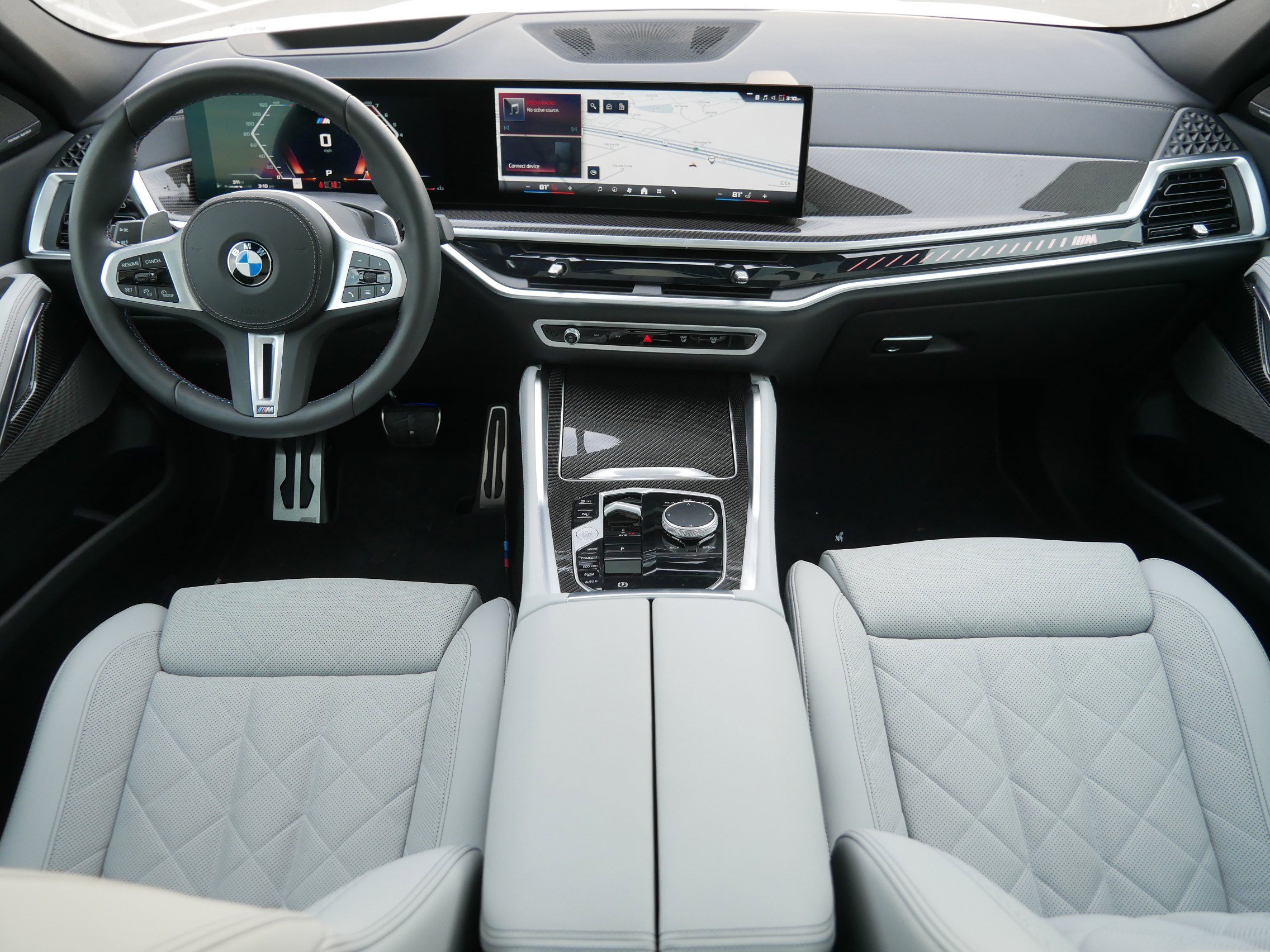 Certified 2025 BMW X6 M60i w/ Parking Assistance Package image 10