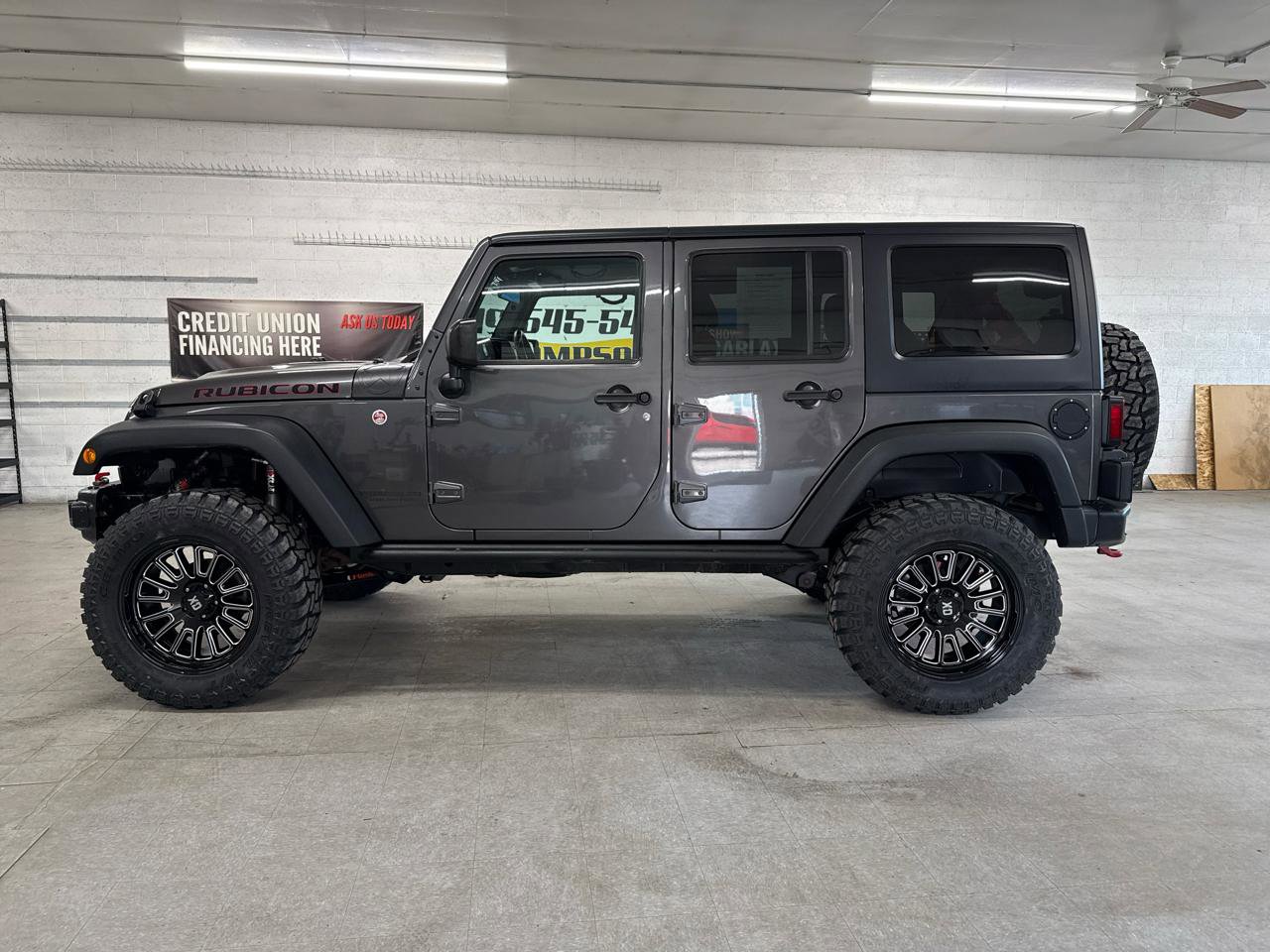 Used 2017 Jeep Wrangler Unlimited Rubicon image 86