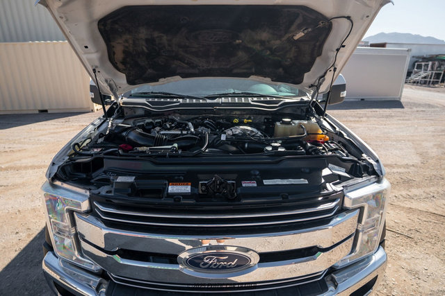 Used 2019 Ford F550 4x4 Crew Cab Super Duty image 18