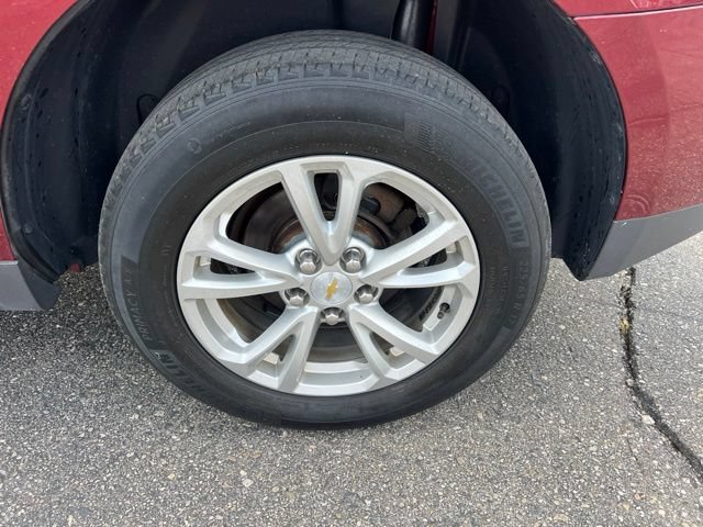Used 2017 Chevrolet Equinox LT w/ Convenience Package FWD image 9