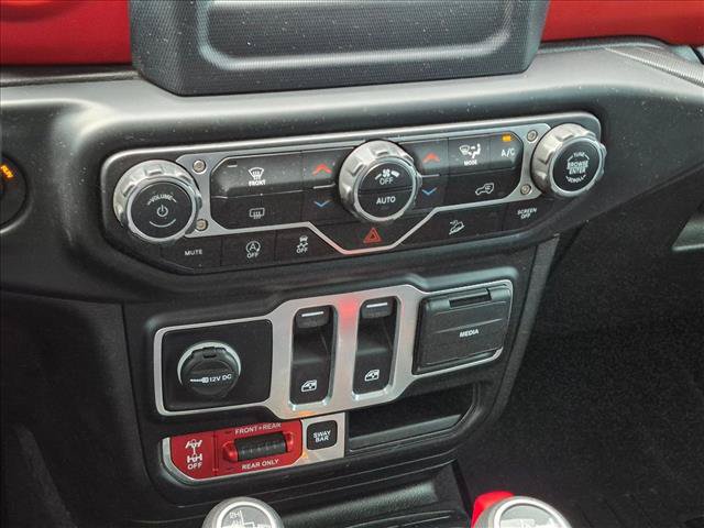 Used 2020 Jeep Wrangler Rubicon AWD/4WD image 16