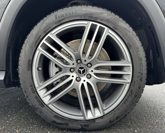Used 2025 Mercedes-Benz GLS 450 GLS 450 image 11