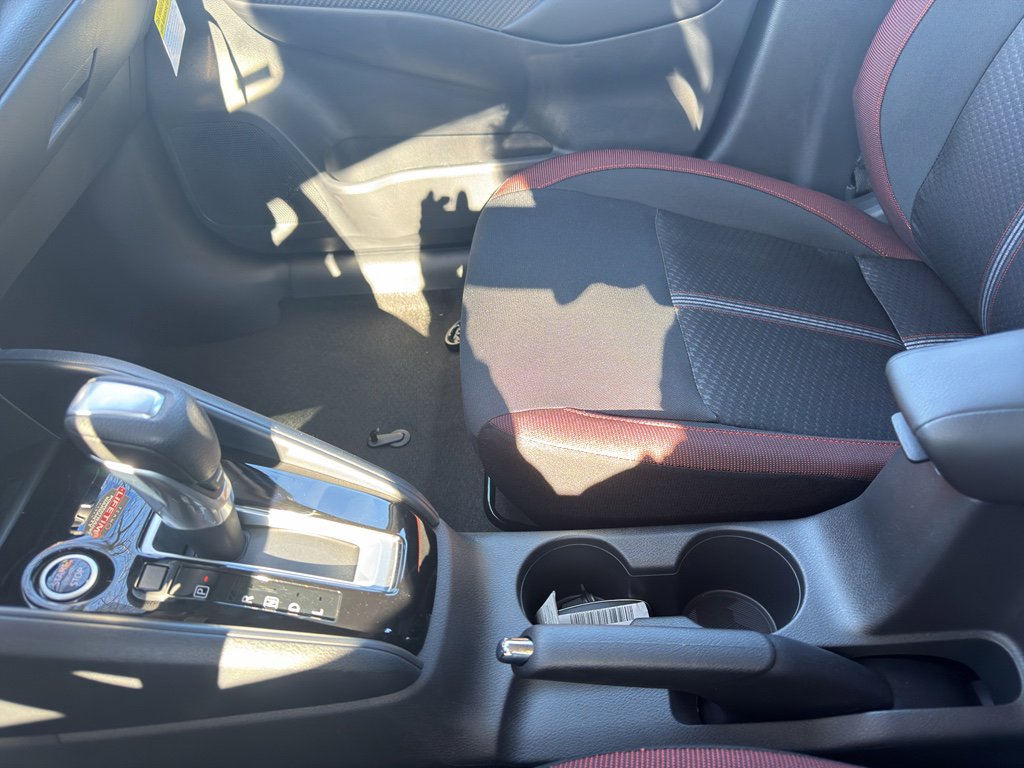 New 2025 Nissan Versa SR w/ Trunk Package image 28