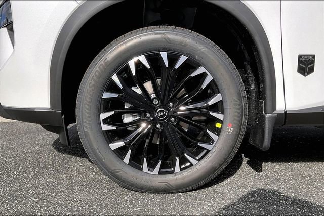 New 2026 Nissan Rogue SV image 9