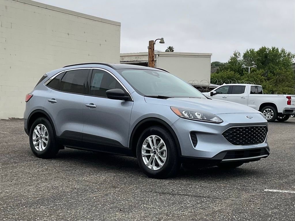 Certified 2022 Ford Escape SE FWD image 8