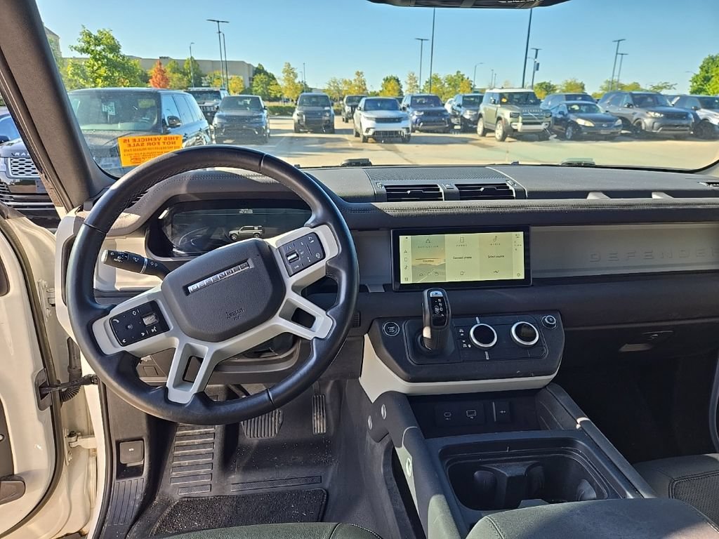 Used 2023 Land Rover Defender 110 S AWD/4WD image 14