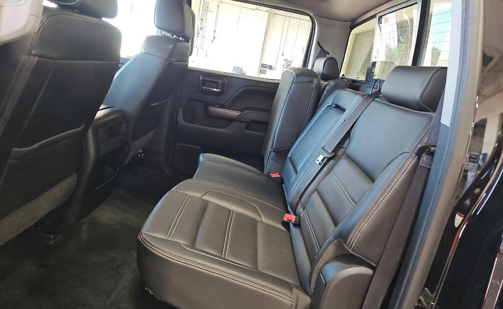 Used 2018 GMC Sierra 3500 Denali w/ Duramax Plus Package AWD/4WD image 18