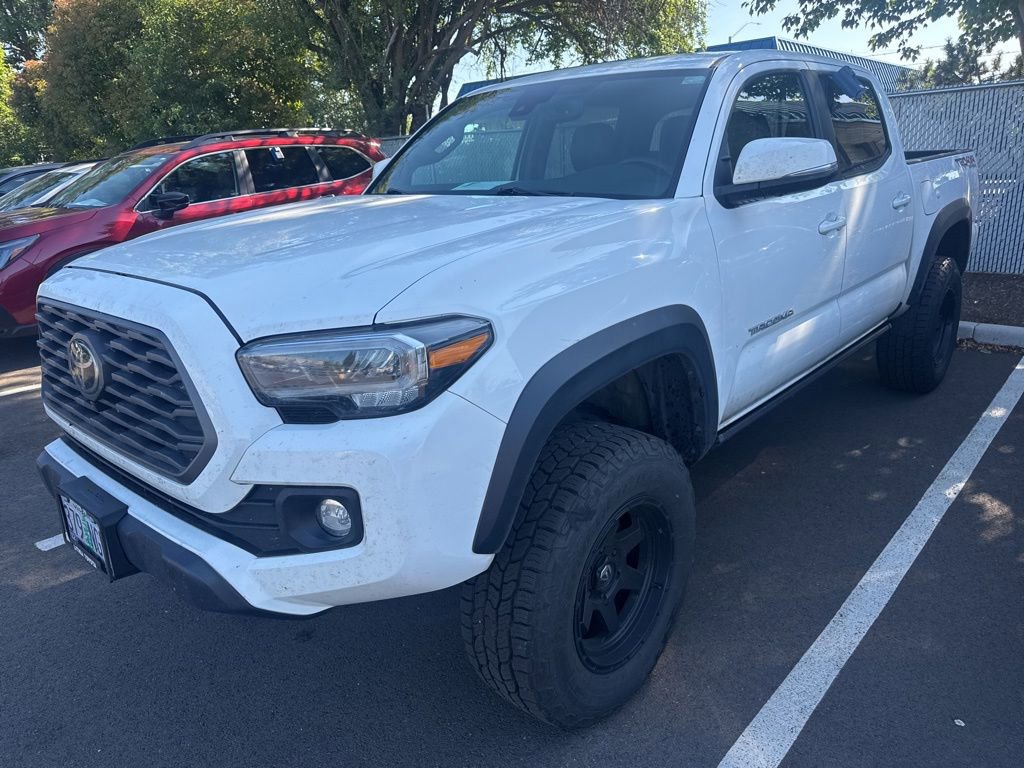 Used 2022 Toyota Tacoma TRD Off-Road w/ TRD Premium Off Road Package AWD/4WD image 1