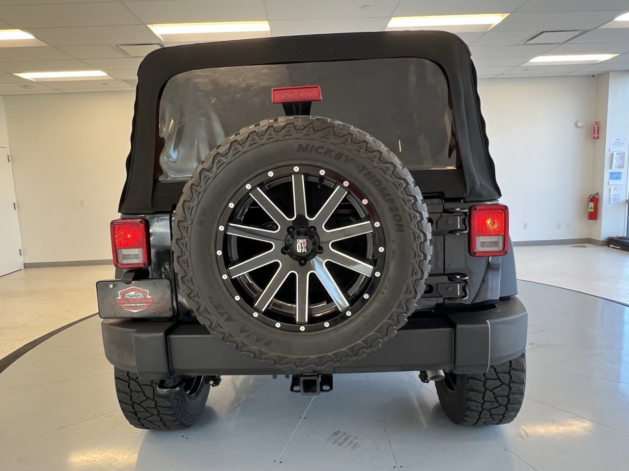 Used 2018 Jeep Wrangler Unlimited Sport S image 6