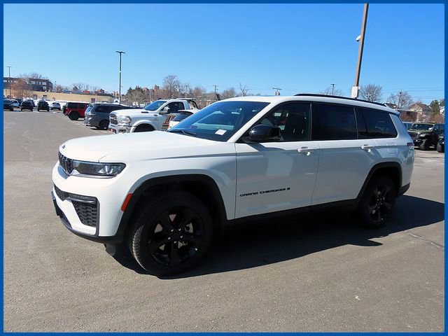 New 2026 Jeep Grand Cherokee L Limited image 3