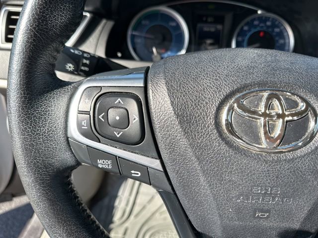 Used 2015 Toyota Camry XLE w/ Moonroof Package image 13