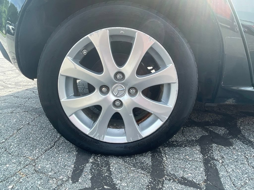 Used 2011 MAZDA MAZDA2 Touring FWD image 11