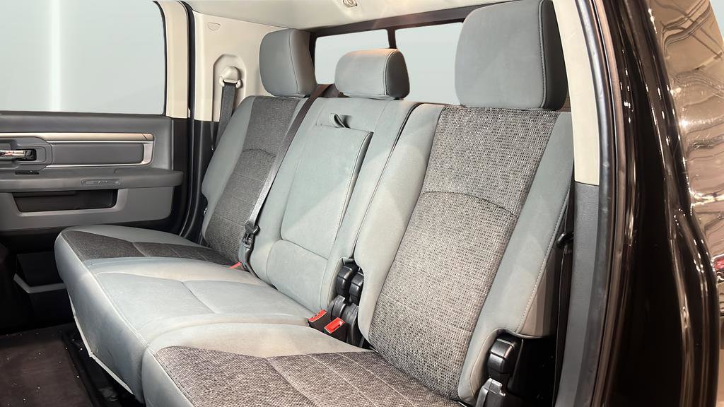 Used 2014 RAM 2500 Big Horn image 33