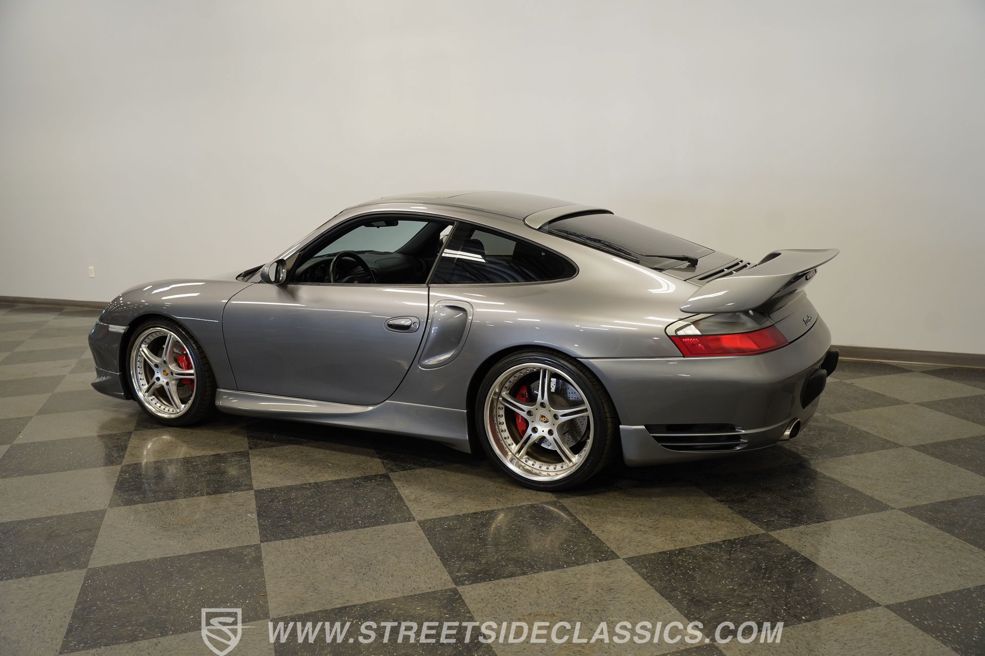 Used 2001 Porsche 911 Turbo AWD/4WD image 9