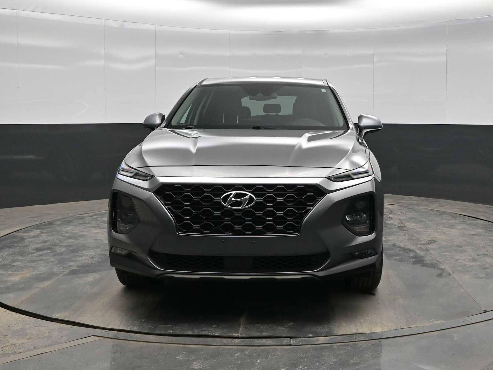 Used 2020 Hyundai Santa Fe SEL image 3