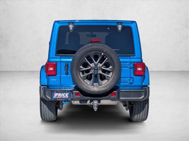 Used 2022 Jeep Wrangler Unlimited Sahara w/ Cold Weather Group image 6