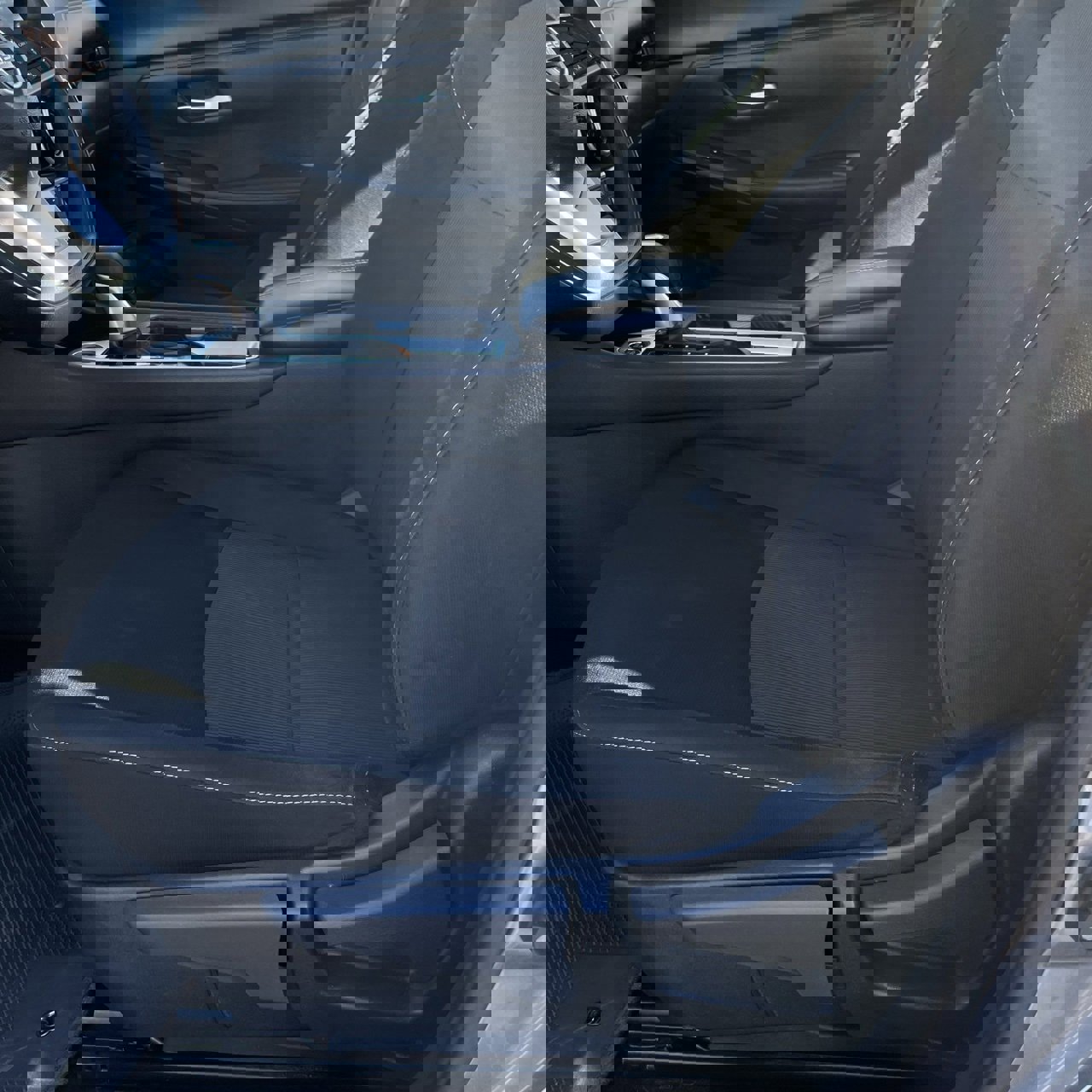 Used 2024 Nissan Sentra SV image 22