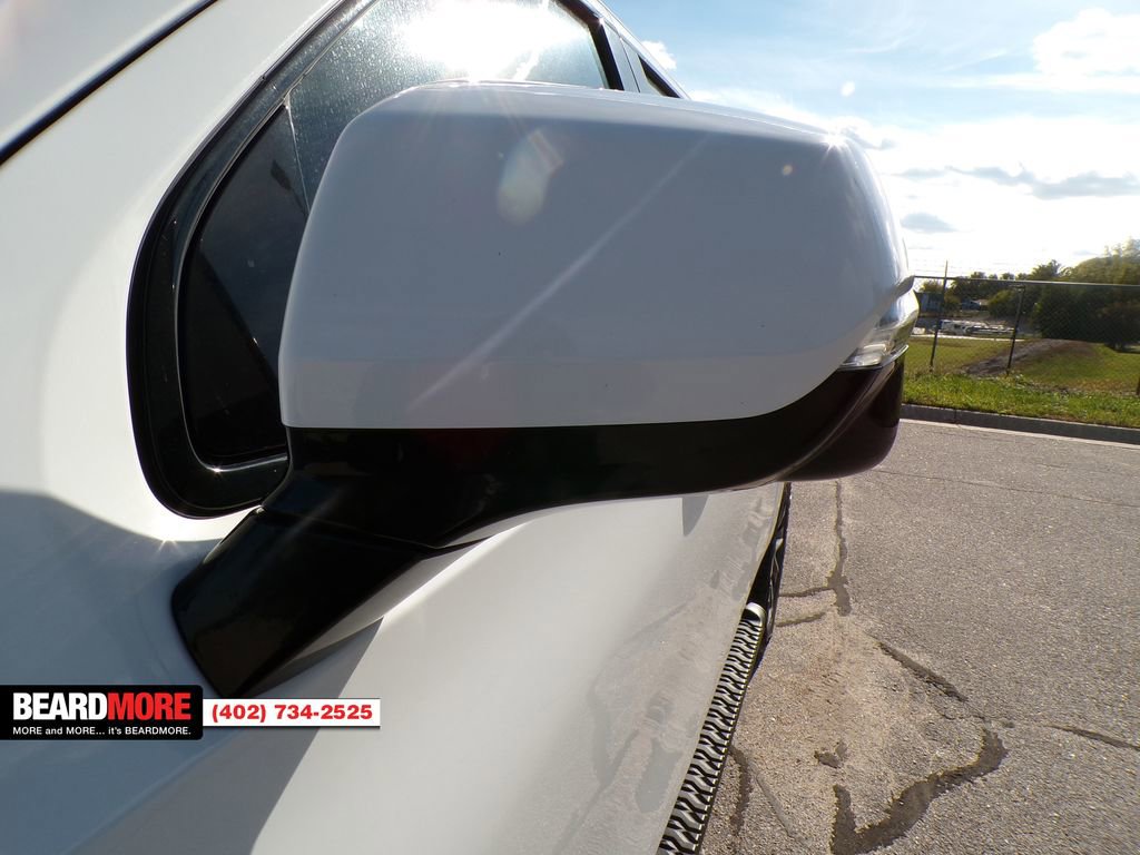 Used 2021 Chevrolet Suburban Z71 w/ Z71 Signature Package image 11