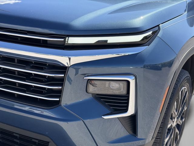 New 2026 Chevrolet Traverse LT w/ Sun and Wheel Package FWD image 13