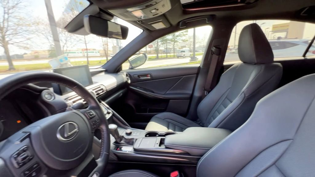 Used 2022 Lexus IS 350 F Sport w/ Accessory Package image 34