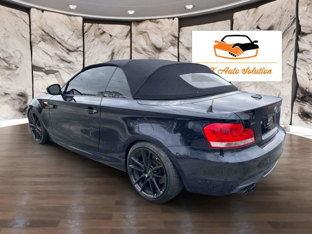 Used 2013 BMW 135i 135i Convertible 2D image 10