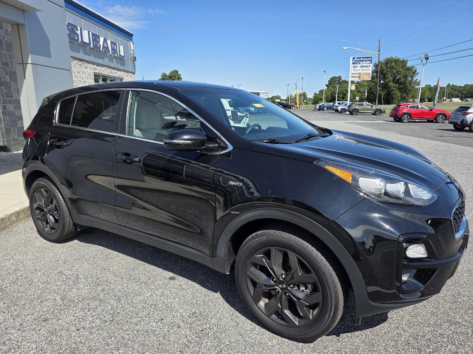 Used 2022 Kia Sportage LX w/ LX AWD Value Edition Package image 3