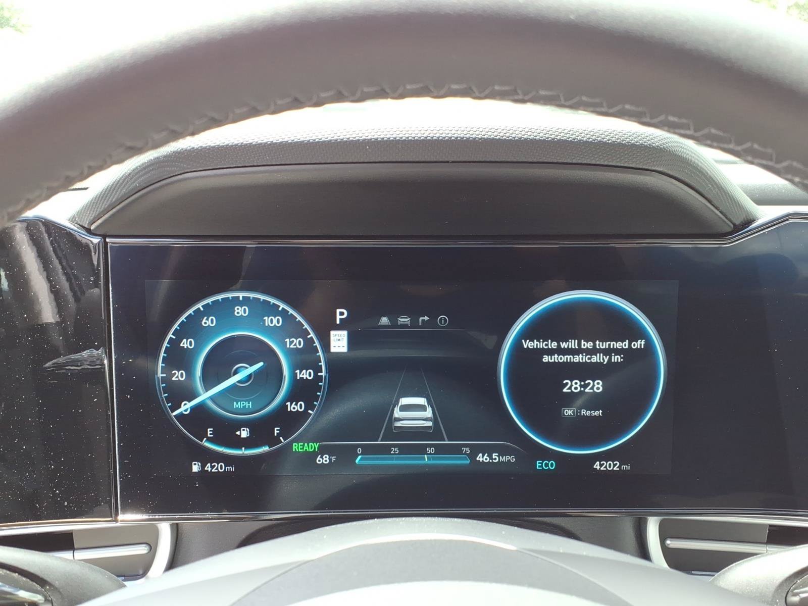 New 2025 Hyundai Elantra Limited FWD image 14