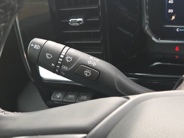 Used 2024 Chevrolet Silverado 3500 High Country w/ High Country Premium Package image 41