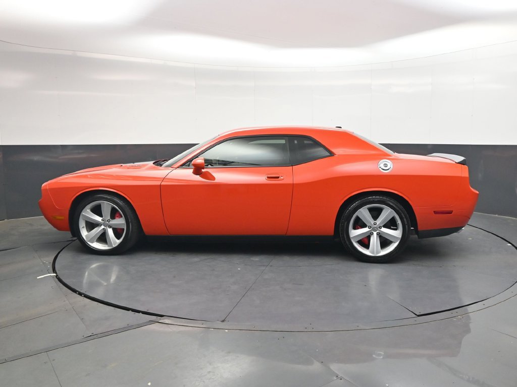 Used 2009 Dodge Challenger SRT8 RWD image 7