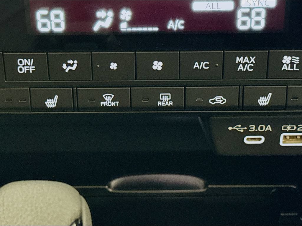 New 2026 Subaru Outback Limited AWD/4WD image 21
