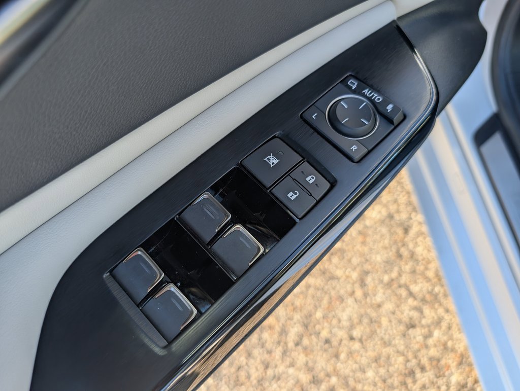 Used 2023 Lexus ES 350 w/ Premium Package image 14