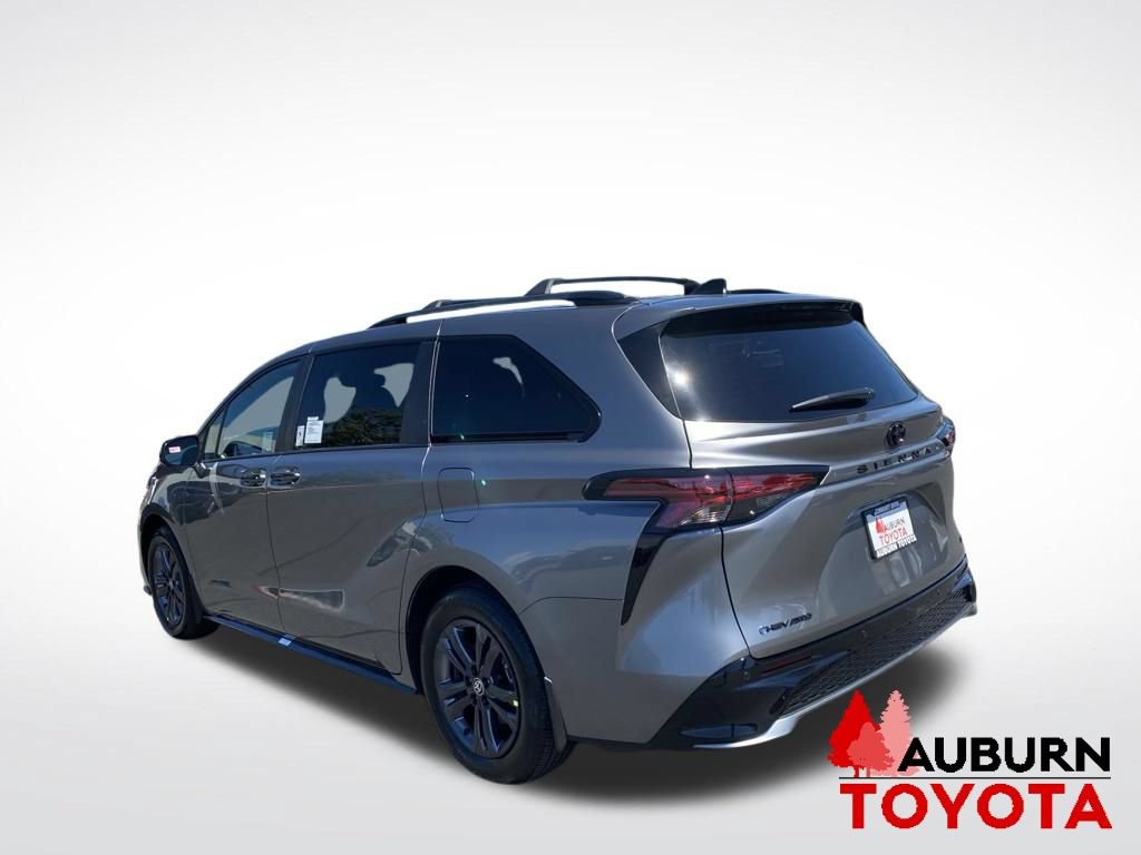 New 2026 Toyota Sienna XSE AWD/4WD image 5
