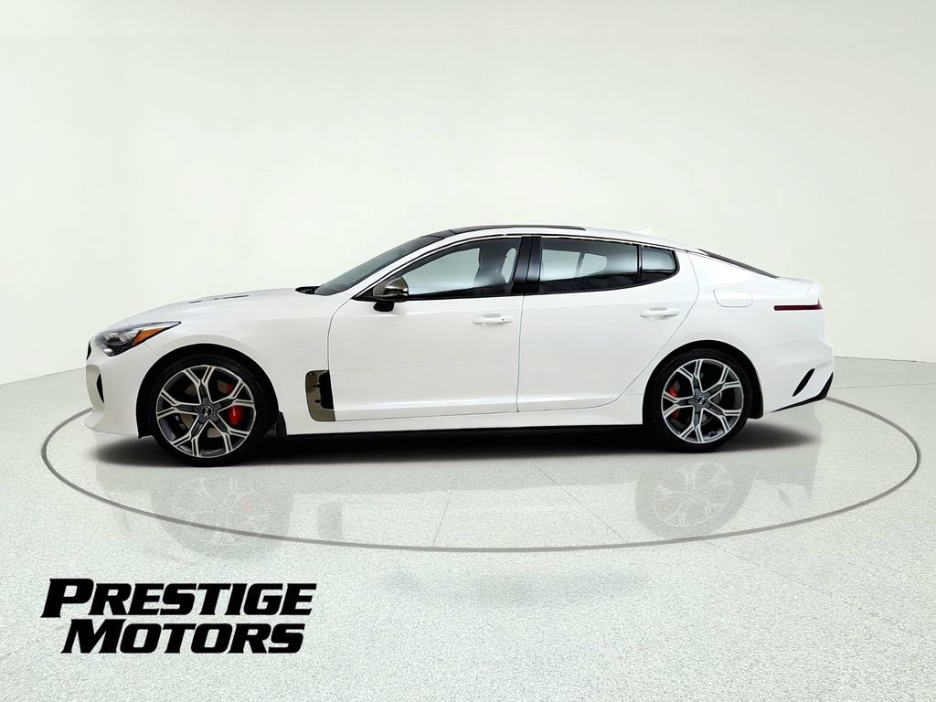 Used 2021 Kia Stinger GT2 image 4